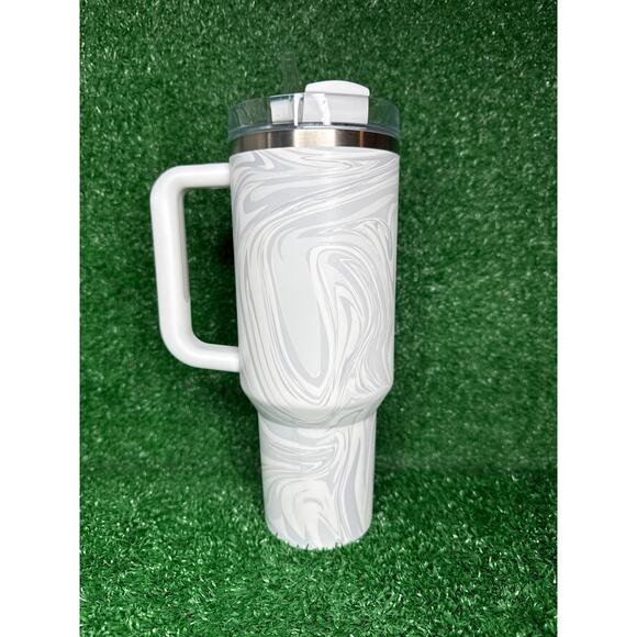 Stanley Quencher H2.0 Tumbler 40 oz - Polar Swirl - Picture 3 of 7